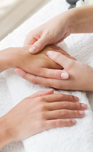 中医常按3穴位 养生长寿治百病