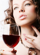 红酒对女人都有哪些好处