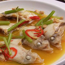 易引起女人皮肤问题的美食