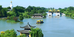 扬州瘦西湖 清明踏青梦醉江南烟雨中
