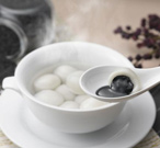 黑芝麻猪油汤圆